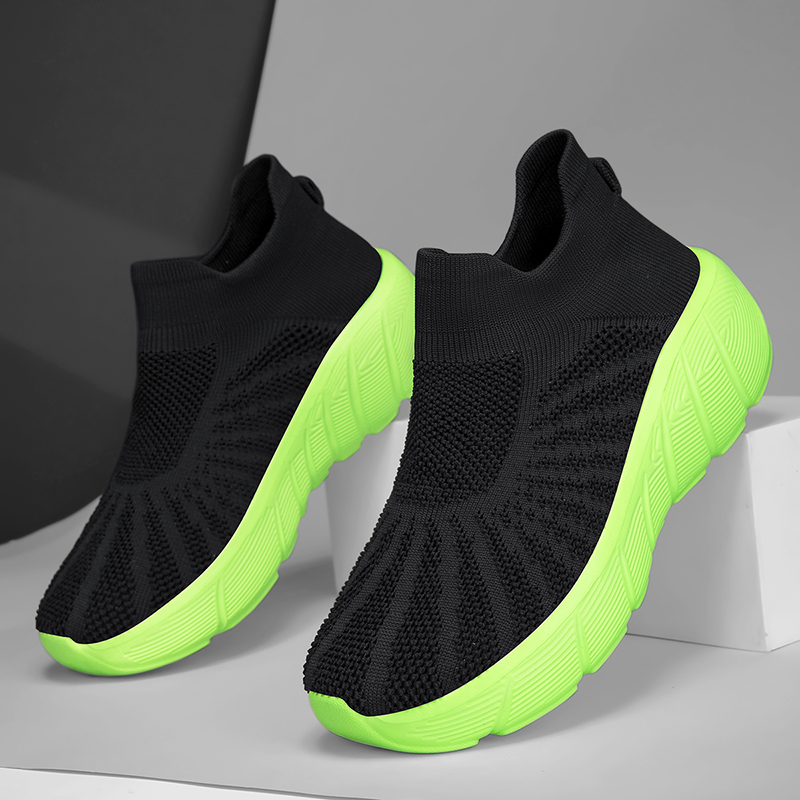 Quick Dry Men Sport Trainers S - Outdoor Sportsman Group บทวิจารณ์และราคา