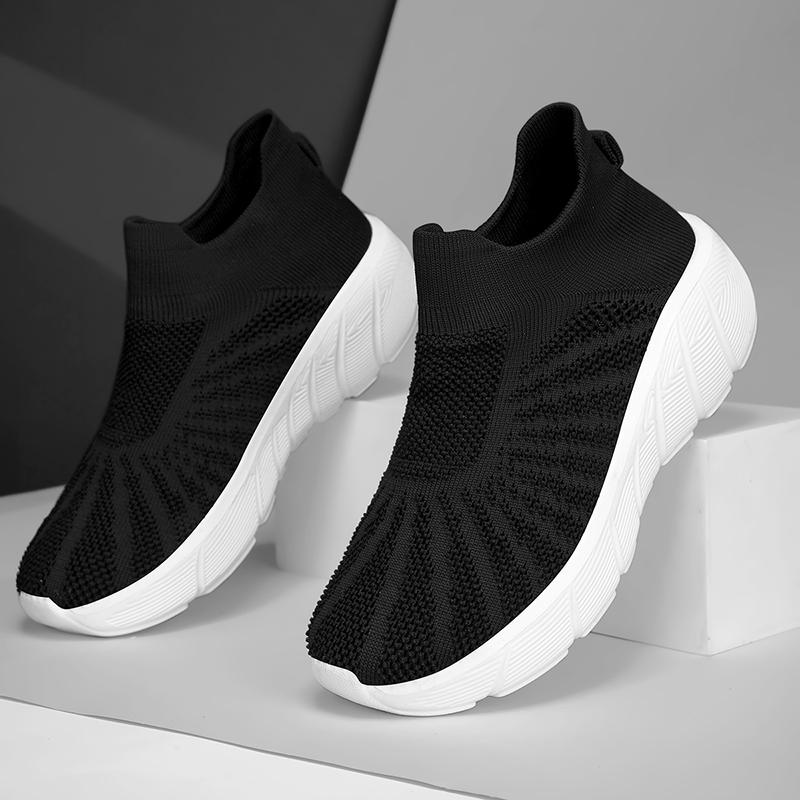 Quick Dry Men Sport Trainers S - Outdoor Sportsman Group บทวิจารณ์และราคา